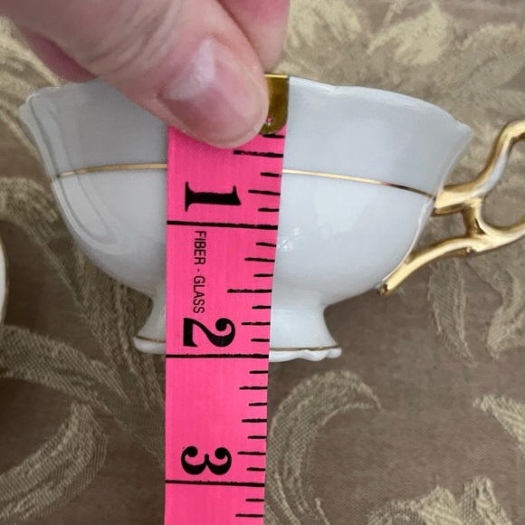 Royal Stafford Black & Gold Teacup & Saucer - Picture 13 of 14